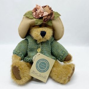 Vintage 90’s Boyd’s Bears Mrs Trimble Teddy Bear Flower Hat